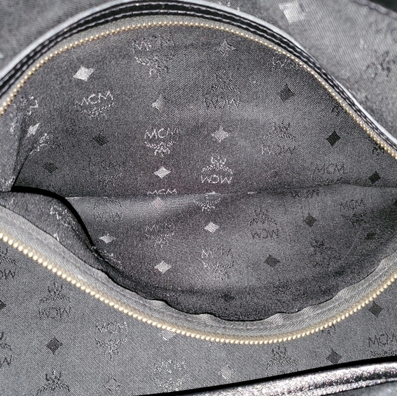 MCM Boston Bag - Picture 15 of 16